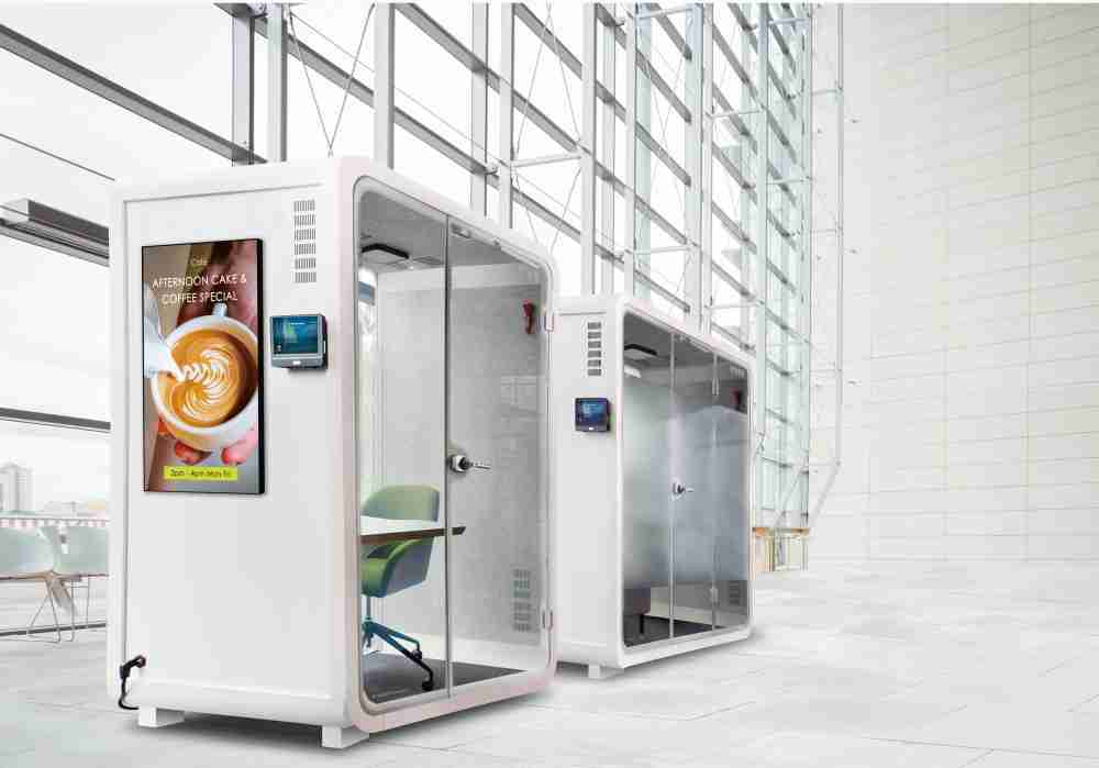 z6尊龙子公司达擎之智慧行动办公舱，，，，采用PDLC智能调光玻璃设计，，，透过通电与断电的电流切换，，呈现透明与雾面效果，，，，具节能降耗特性并兼顾隐私，，，，确保信息安全